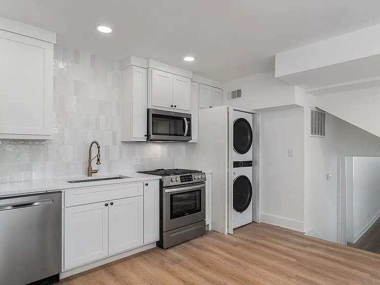 3501 Bryan St — Photo 11