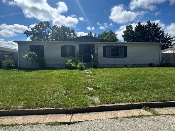 207 E 4th Ave, Latrobe, PA 15650