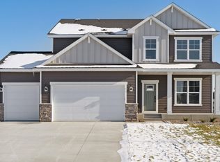 11608 Upland Ln N, Osseo, MN 55369