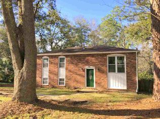 2108 Scenic Rd, Tallahassee, FL 32303