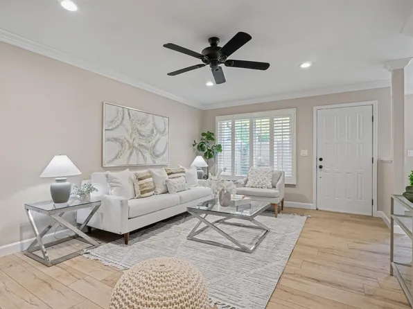 2493 Clear Spring Ct, San Jose, CA 95133