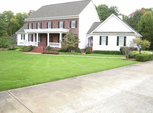 2306 Crestridge Dr, Dayton, OH 45414