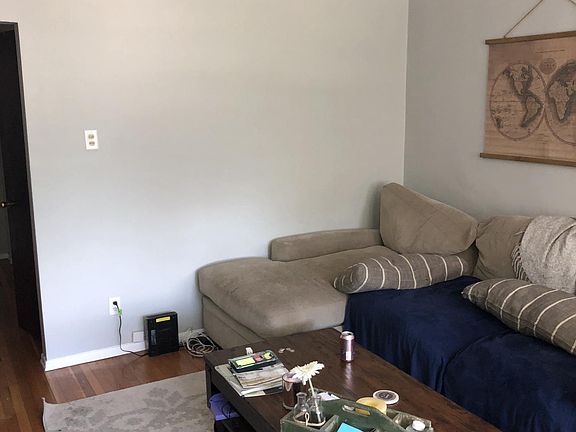 3rd image of 1120 Randolph St APT 2