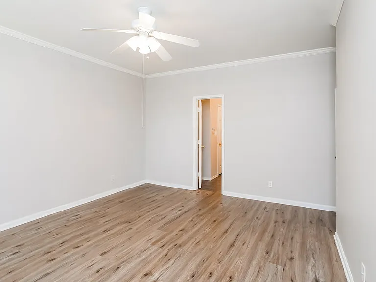 2401 Westheimer Rd — Photo 10