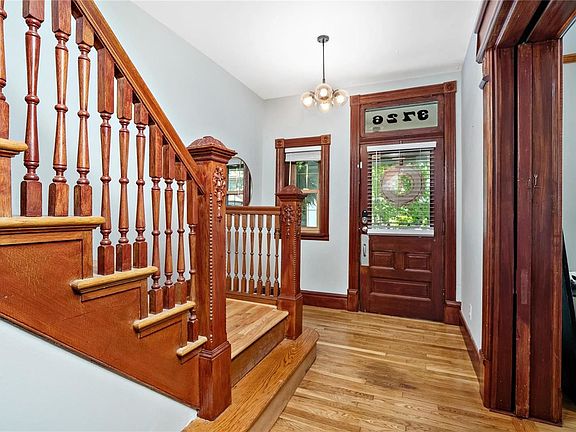 3rd image of 3726 Juniata St