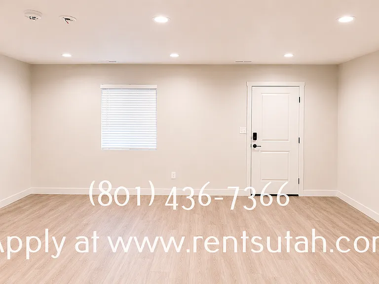 1794 N 1260 E — Photo 4