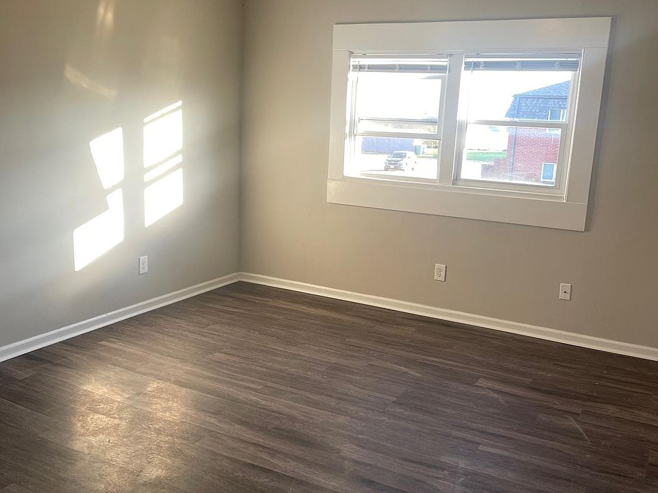 225 Shari Dr, Peculiar, MO 64078 Zillow