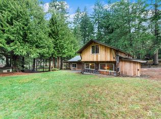 11801 SW Bank Rd, Vashon, WA 98070