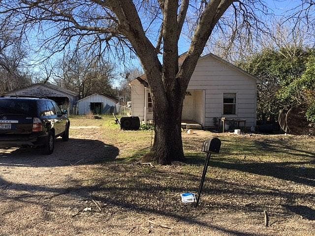 1st image of 202 Avenue A