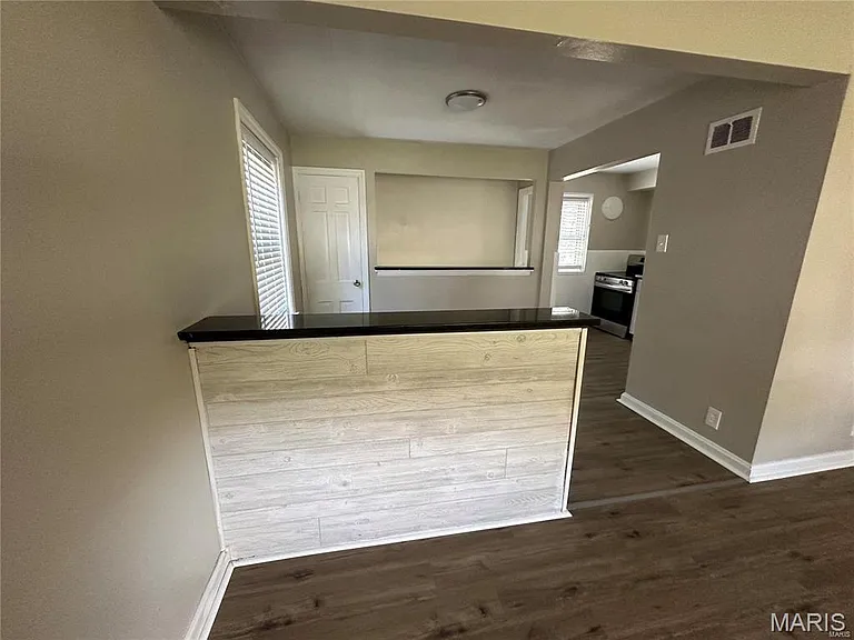 815 Fontaine Pl — Photo 18