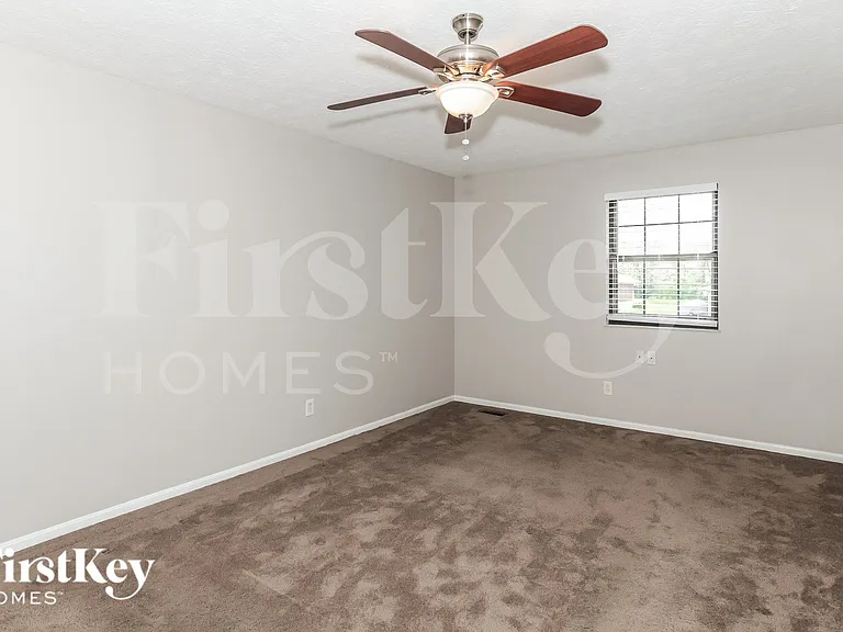 3938 Schroeder Dr — Photo 8