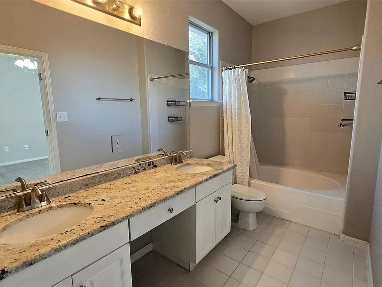 3300 Forest Creek Dr #31 — Photo 14
