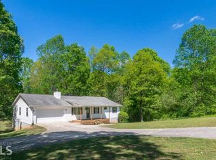 107 Autumn Ln, Cleveland, GA 30528