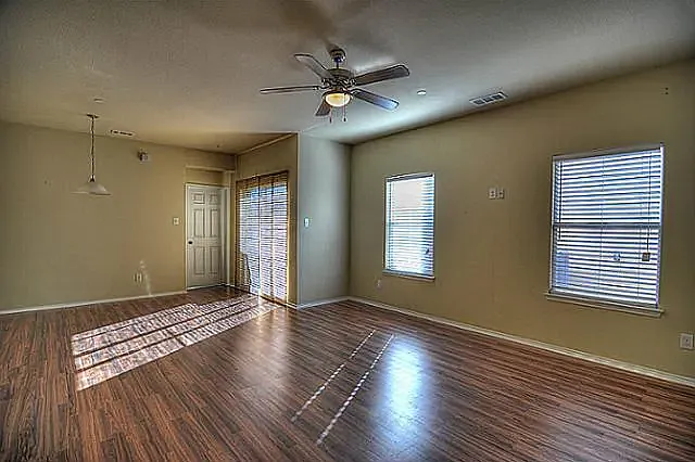 6216 Texana Way — Photo 6