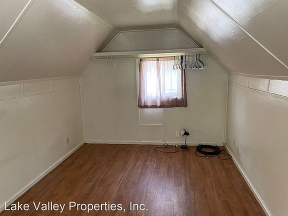 4th image of 3749 Birch Ave #B