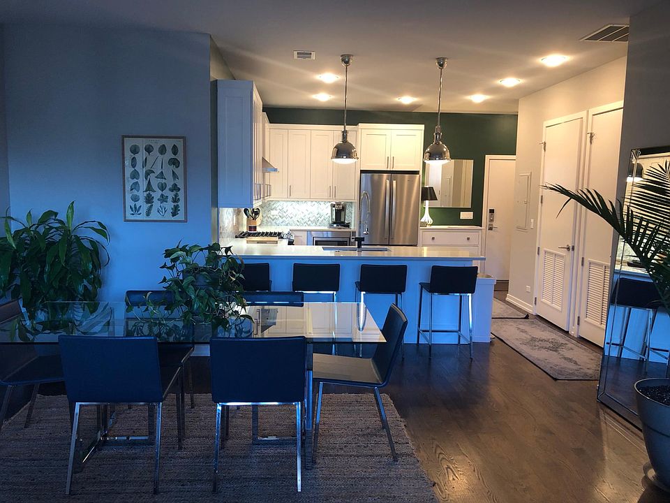 1st image of 5 N Oakley Blvd APT 203