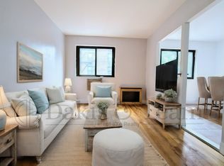 25-33 23rd St #DT5, Astoria, NY 11102