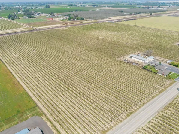 6621 S Maple Ave, Fresno, CA 93725