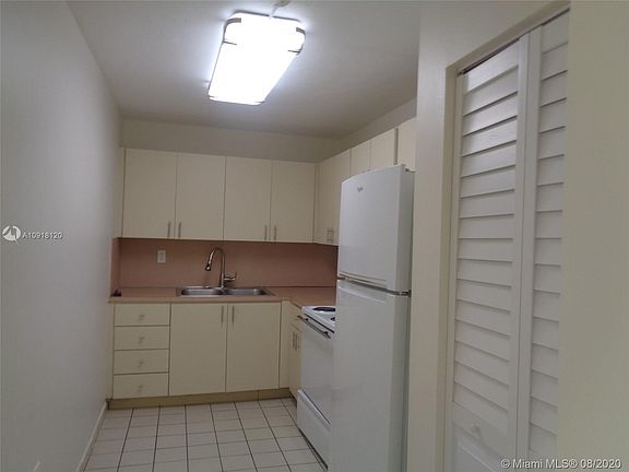 2nd image of 6190 W 19th Ave APT 311