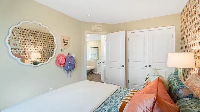 452 17th Ave — Photo 15
