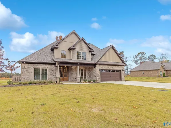 29332 Carnaby Ln, Toney, AL 35773