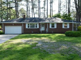 113 Hall Dr, Chesapeake, VA 23322