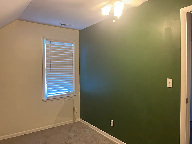 812 Cedar St — Photo 1