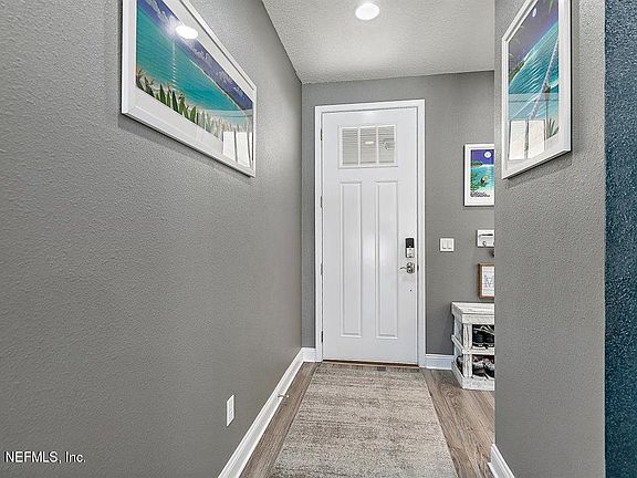 4th image of 6761 Summit Vista Ct