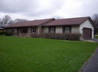 4803 Lindsey Ln, Rockford, IL 61101