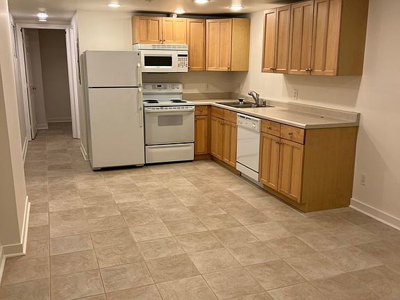 5th image of 6410 Phinney Ave N
