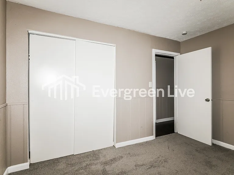 6412 W Ray St — Photo 11