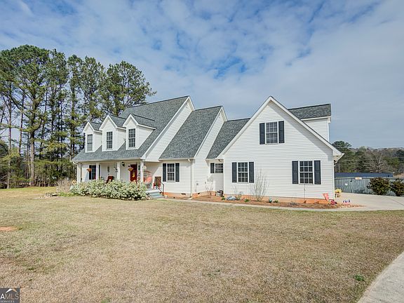 4th image of 425 Turner Rd