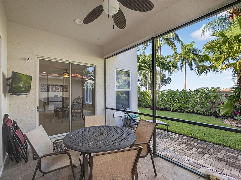8400 Heritage Club Dr — Photo 55