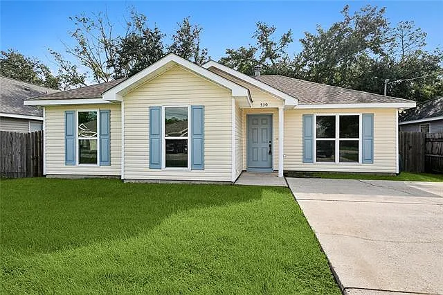 3 bed, 2.0 bath, 1205 sqft, $1,650 — Photo 1