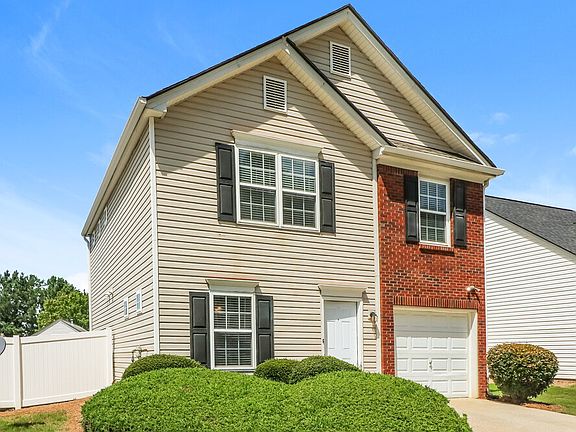 4th image of 141 Oak Grove Pl