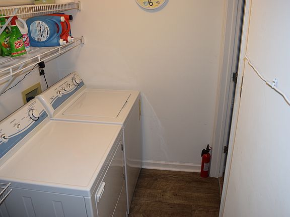 5th image of 103F Turnbridge Ln
