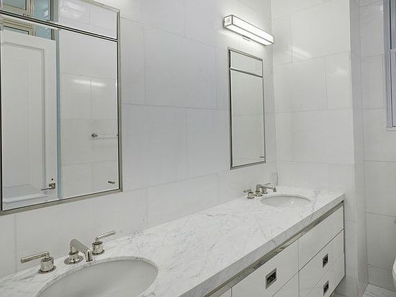 5th image of 141 E 88th St APT M2