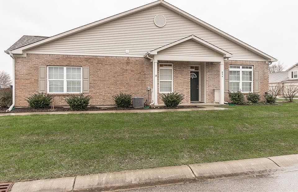 1st image of 634 Shagbark Dr