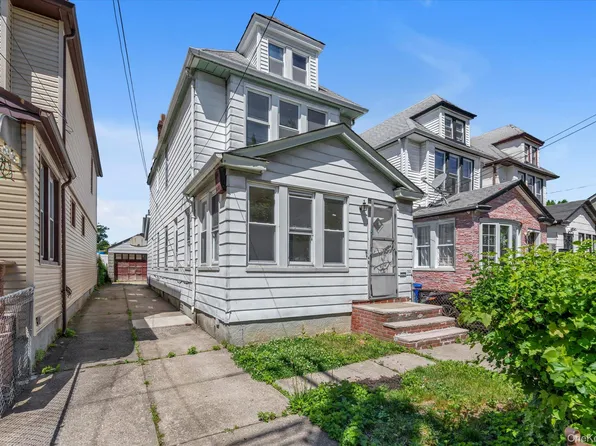 11232 196th Street, Saint Albans, NY 11412