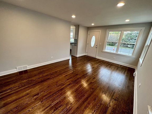 4th image of 1935 S 25th Ave