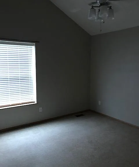 1209 SE Village View Ln #1209 — Photo 12