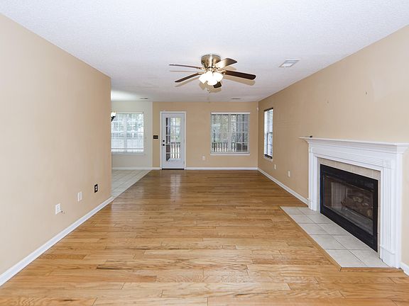 4th image of 3091 Morningdale Dr