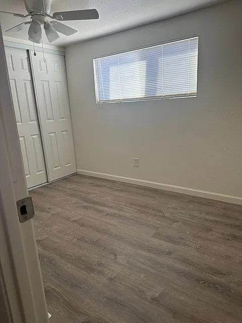 3 bed, 2.0 bath, 840 sqft, $1,100 — Photo 2