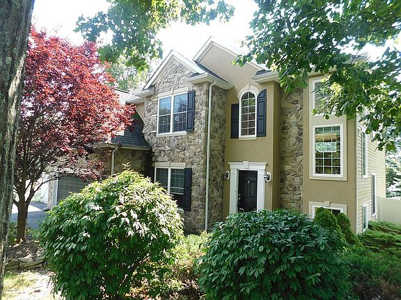 2nd image of 343 O Donovan Dr