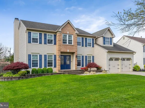 10 Spring Mill Ct, Sewell, NJ 08080