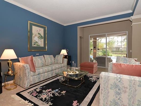 3rd image of 333 Chinook Cir