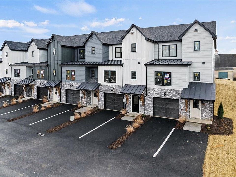 3 Story Brand New Modern Farmhouse Townhomes 101 101/109