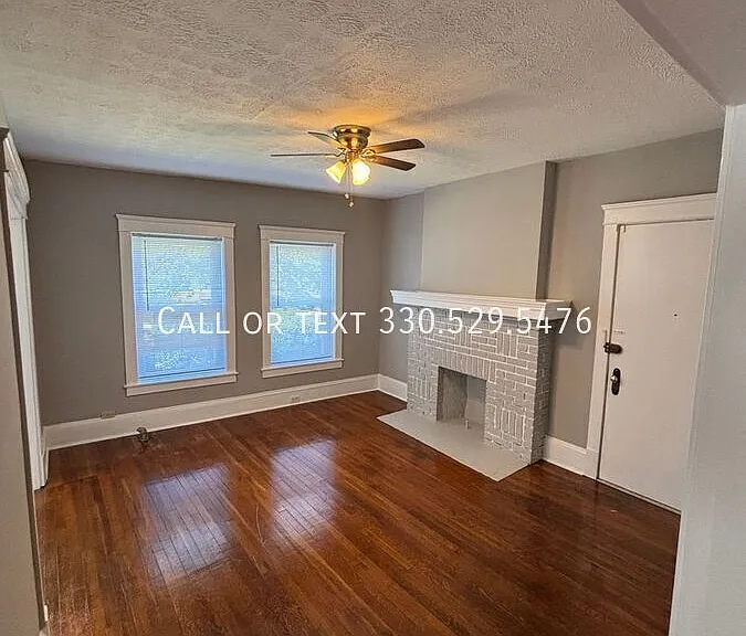 12933 Clifton Blvd #4 — Photo 2