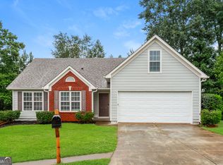 1190 Hillary Ln, Lawrenceville, GA 30043