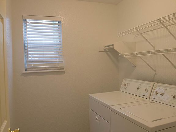 3rd image of 1225 S Boyero Ct